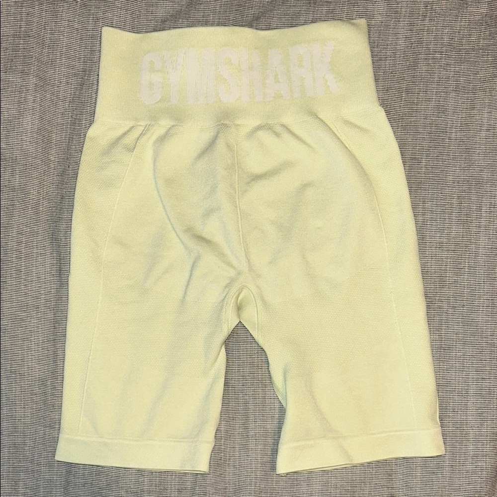 Gymshark seamless Light green biker Shorts